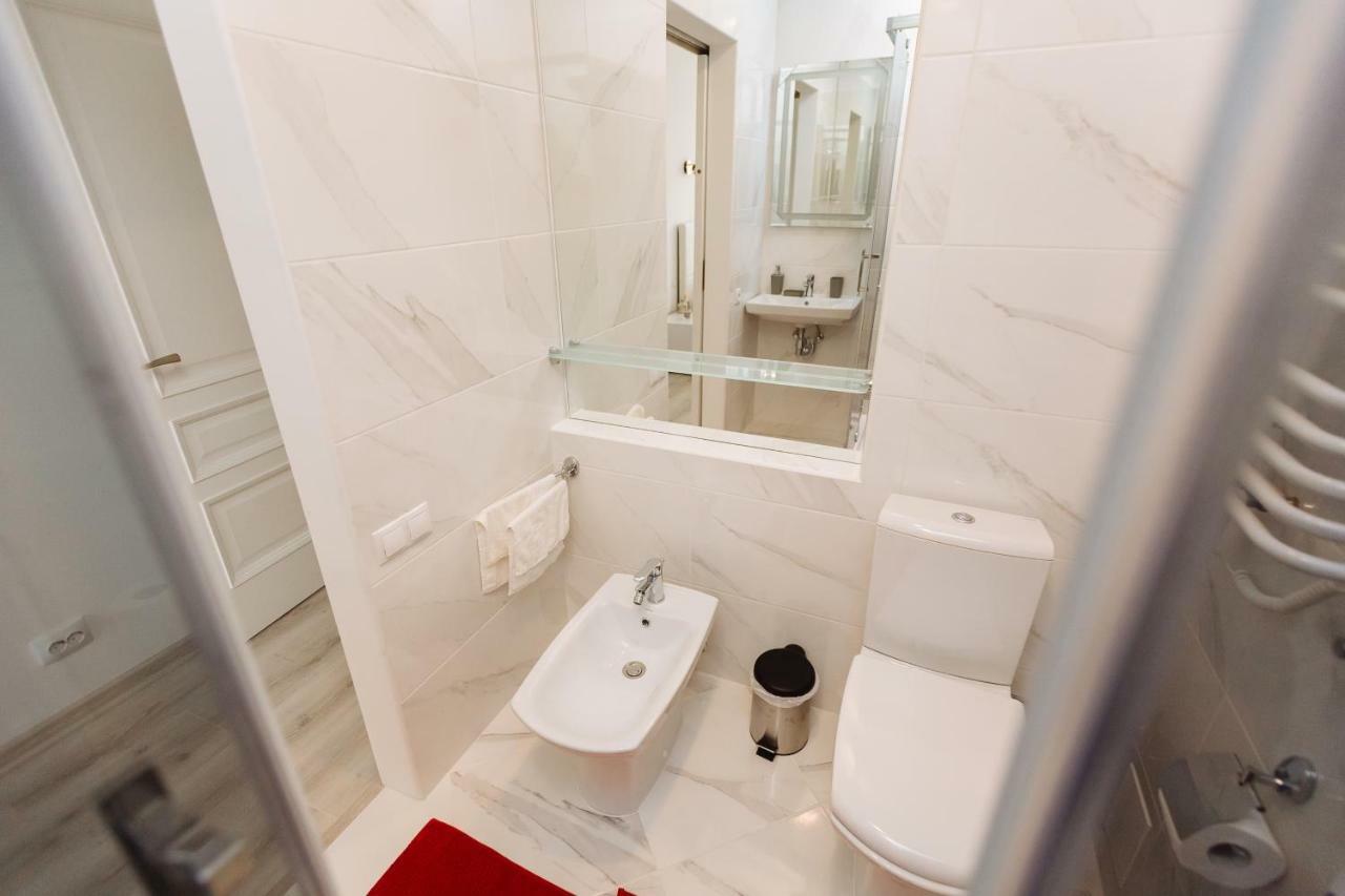 Luxury Terrace View Apartment! Λβιβ Εξωτερικό φωτογραφία